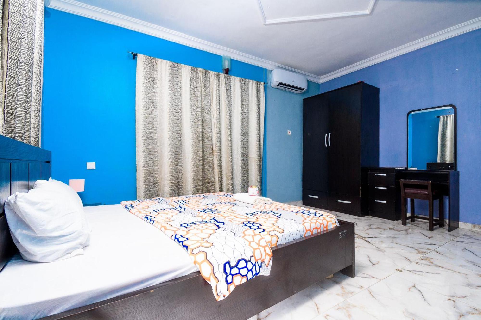 D'Tavern Apartment Ibadan Exterior photo
